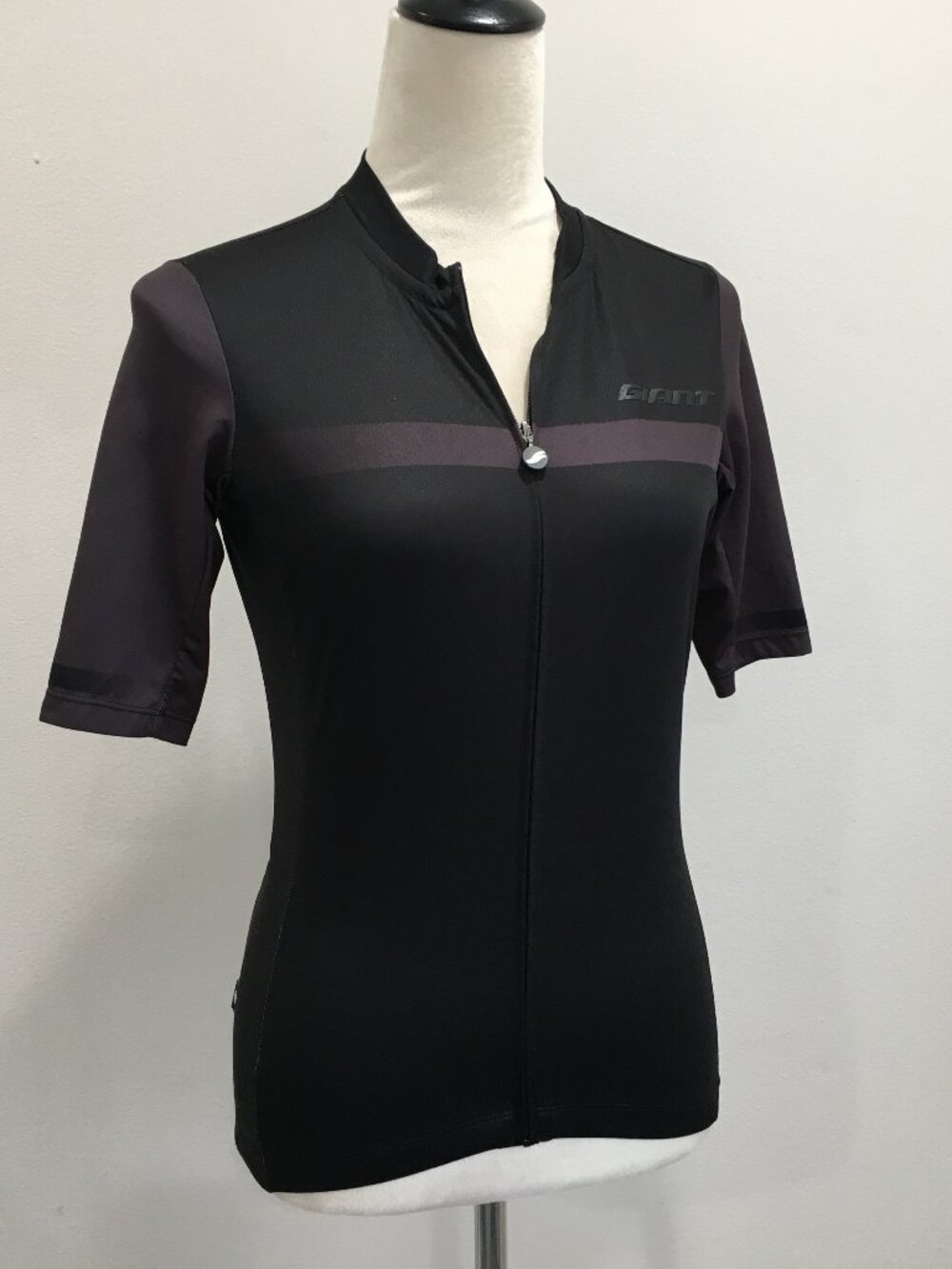 GIANT Black Dark Gray Trans Textura Biking Activewear Cycling Jersey Shirt Top